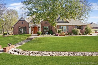 8111 N 68th Place E, Owasso, OK 74055