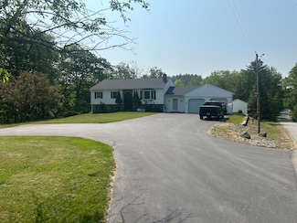 8 Camp Rd, Hartford, ME 04220