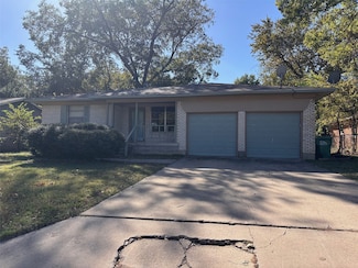 1110 Edinburg Ln, Denton, TX 76209