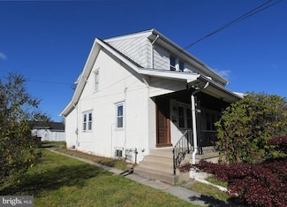 621 N Forrest, Norristown, PA 19403