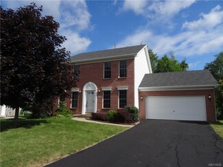 6462 Hackberry Dr, Lake View, NY 14085