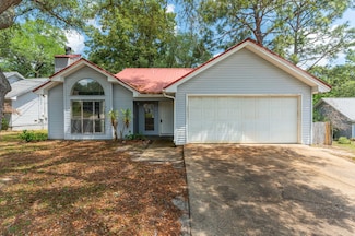 109 Pinoak Ct, Crestview, FL 32539