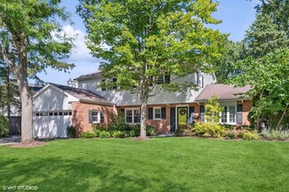 1509 Basswood Cir, Glenview, IL 60025