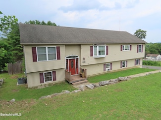 94 Gale Ave, Pittsfield, MA 01201