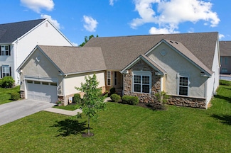 2826 Crosshurst Ct, Grove City, OH 43123