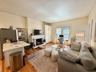 337 Beacon St Unit 9, Boston, MA 02116