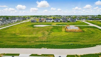 635 Rock Ridge Rd, Tiffin, IA 52340