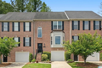 220 Meadow Croft Cir, Birmingham, AL 35242
