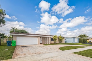 8390 NW 24th St, Sunrise, FL 33322