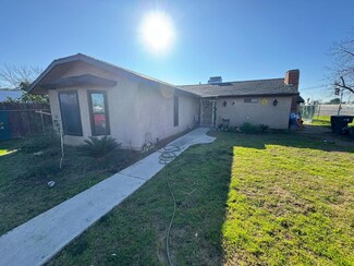 4212 E Clay Ave, Fresno, CA 93702