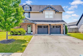 8045 Caldwell Dr, Trussville, AL 35173