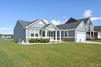 2472 Streamside Dr, Batavia, OH 45103