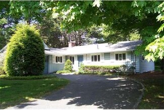 3 Springhill Rd, Framingham, MA 01701