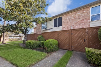 8801 Hammerly Blvd Unit 1904, Houston, TX 77080
