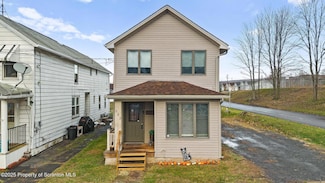 333 Dolph St, Jessup, PA 18434