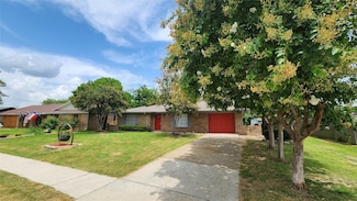 1423 Main St, Kaufman, TX 75142