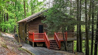 1157 Laurel Creek Rd, Blue Ridge, GA 30513