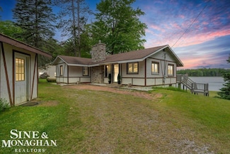 2727 Horseshoe Lake Rd, West Branch, MI 48661