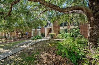 1700 SW 16th Ct Unit D24, Gainesville, FL 32608