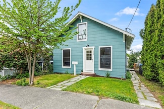 1538 7th St, Bremerton, WA 98337