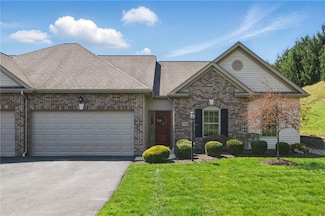 713 Crystal Spring Ct, Gibsonia, PA 15044