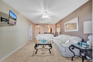 3220 Holiday Springs Blvd Unit 1-107, Margate, FL 33063