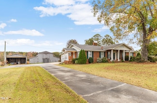 1314 Tarheel Rd, Benson, NC 27504