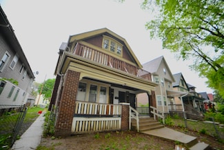 2435 N 44th St Unit 2437, Milwaukee, WI 53210