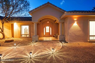 5118 Silver King Rd, Las Cruces, NM 88011