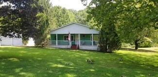275 Masseyville Rd, Rock Creek, WV 25174