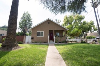 1853 N Marengo Ave, Pasadena, CA 91103