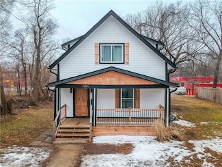 1811 Kimball Ave, Kansas City, KS 66104