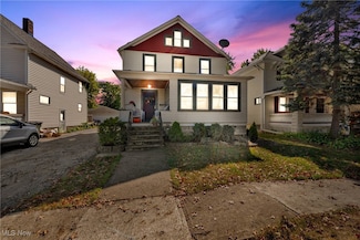 347 Kenyon Ave, Elyria, OH 44035