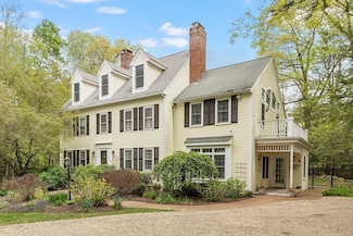 234 Brentwood Cir, North Andover, MA 01845