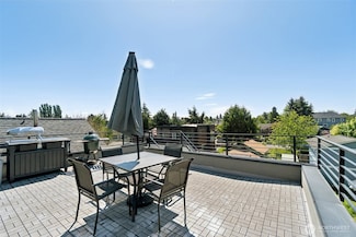 341 NW 90th St Unit B, Seattle, WA 98117