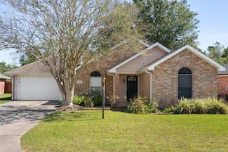 5705 Adair Dr, Lake Charles, LA 70605