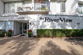 1401 W River Blvd, Wichita, KS 67203