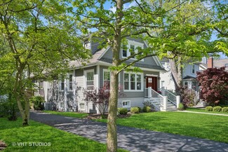 878 Cherry St, Winnetka, IL 60093