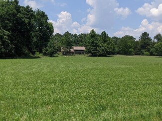3965 Turnersville Rd, Cedar Hill, TN 37032