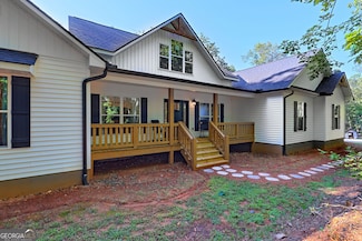 219 Horseshoe Ln, Blairsville, GA 30512