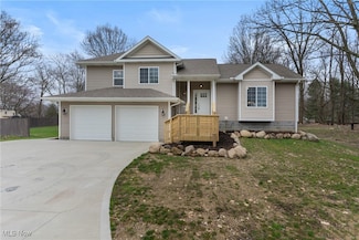 1034 Newton St, Tallmadge, OH 44278