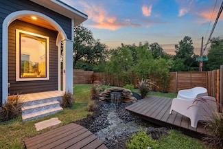 1506 Tillery St, Austin, TX 78721