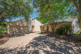11622 Cherryknoll Dr, Houston, TX 77077