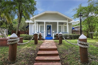 1922 Canton St, Orlando, FL 32803