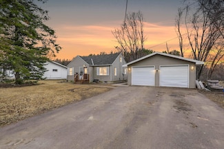 518 3rd St, Mora, MN 55051