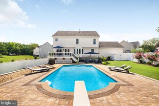 107 Dell Ct, Winchester, VA 22602