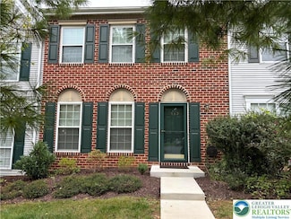 1963 Delancey St, Hellertown, PA 18055