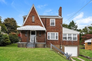 837 Brierly Ln, Homestead, PA 15120
