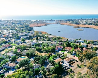 2435 Tuttle St, Carlsbad, CA 92008