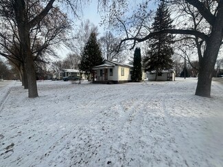 730 S 10th St, Montevideo, MN 56265